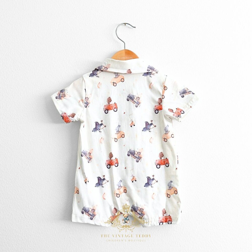 NWT Cute Boys Oxford Romper One-Piece Short Sleeve Shorts Bear & Friends 12-18M - Picture 2 of 3
